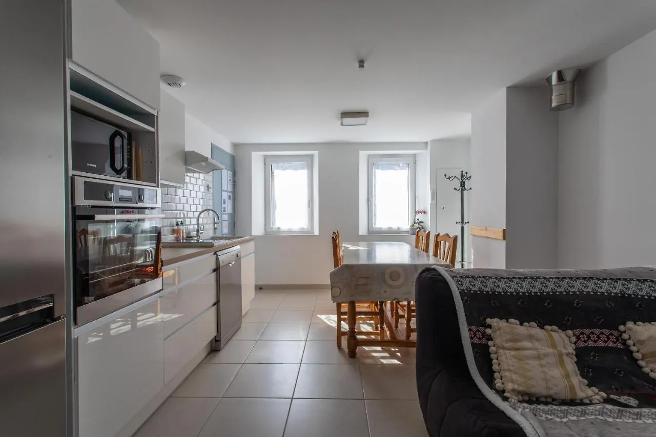 Apartment Le Belier 2Nd Etage Avec Balcon Au Centre Ville D'Embrun
